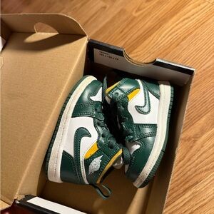 Jordan 1 Mid Sonics Green and White Toddler Sneakers